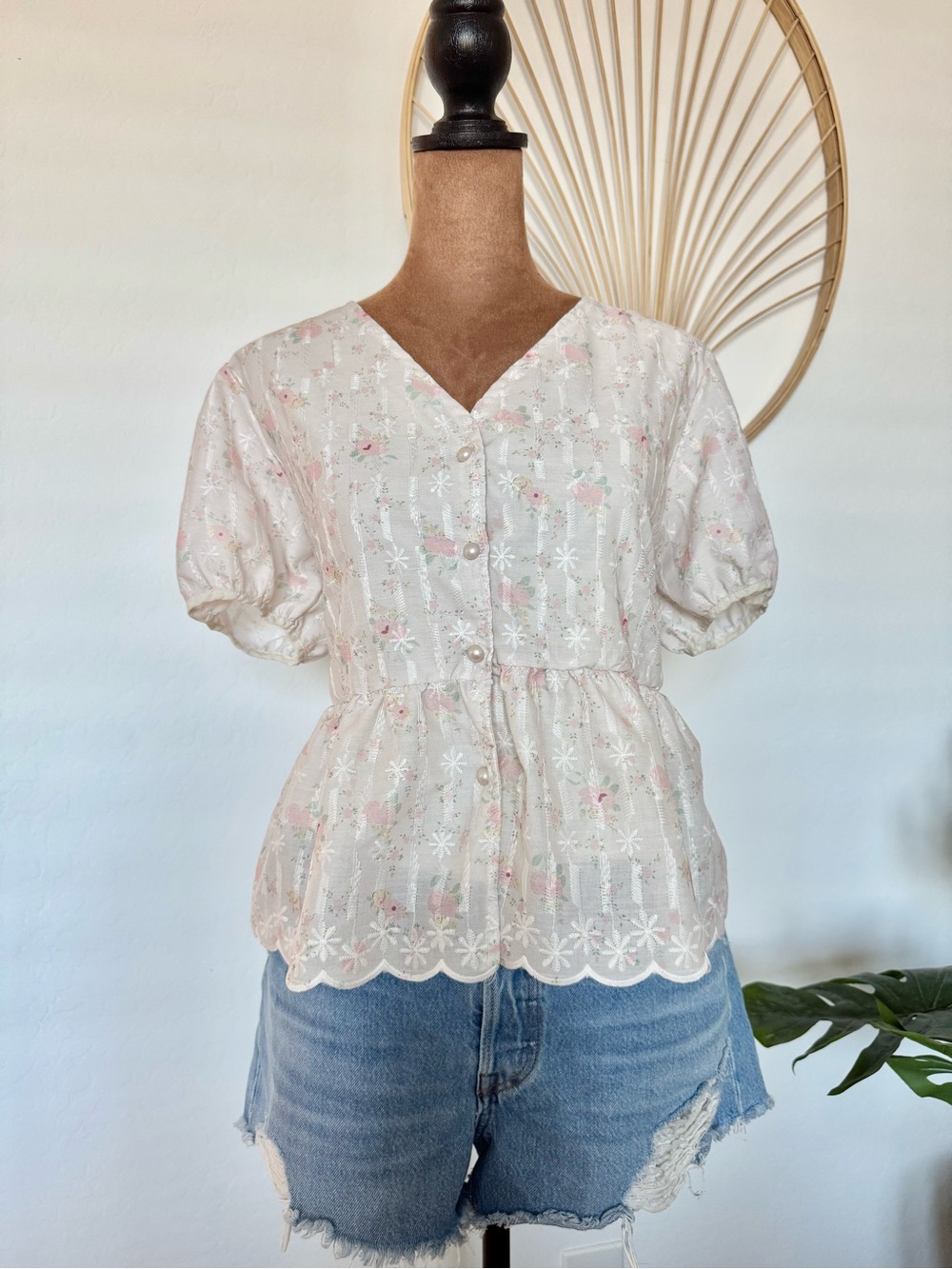 White Floral Eyelet Puff-Sleeve Peplum Blouse